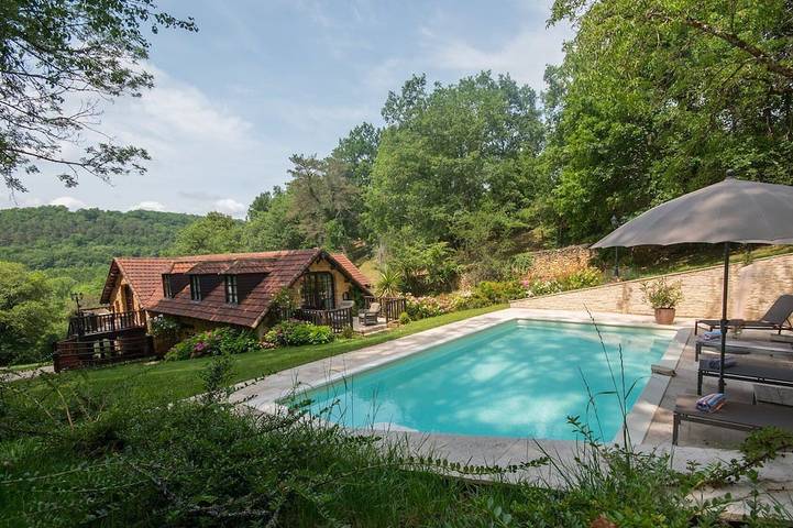 Gîte pour 8 personnes à Auriac-du-Périgord