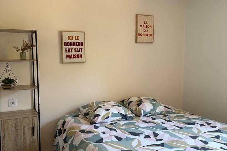 Gîte pour 6 personnes, avec jacuzzi et jardin à Manzat - 3