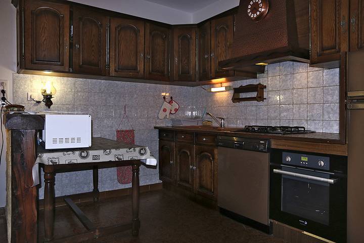 Gîte pour 4 personnes, avec jardin à Molines-en-Queyras - 2