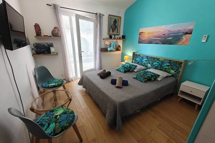 Location de vacances pour 8 personnes, avec jacuzzi et jardin à Saint-Cézaire-sur-Siagne - 4