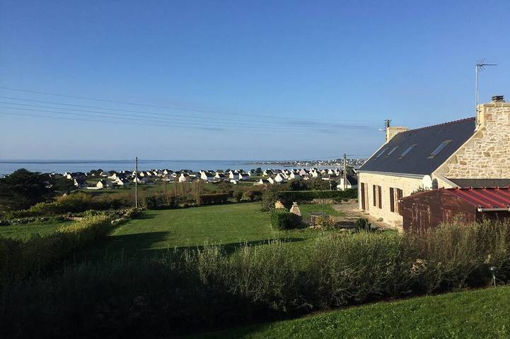 Location de vacances pour 6 personnes, avec Terrasse et Jardin dans Plage Kersiny