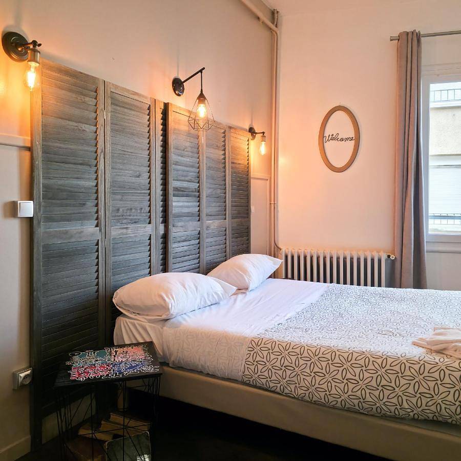 Double Room in Cournon-d'Auvergne, Région de Clermont-Ferrand