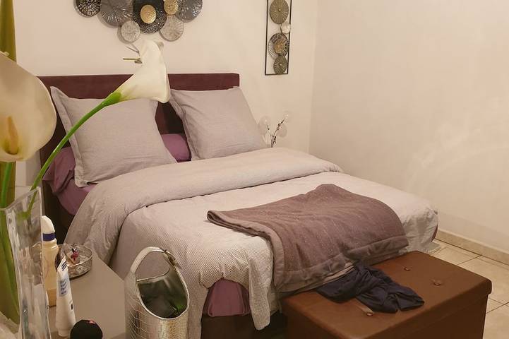 Location de vacances pour 8 personnes, avec Terrasse et Jardin à La Crau - 4