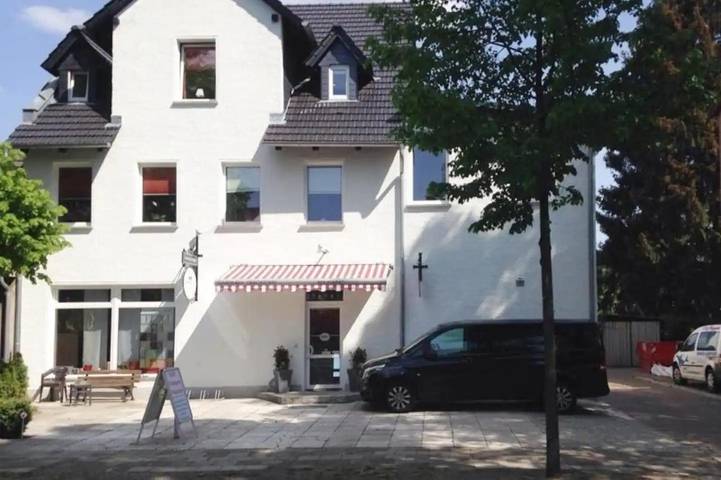 Ferienwohnung für 2 Personen, mit Terrasse und Garten in Schöneiche bei Berlin