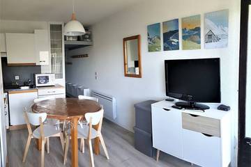 Gîte pour 4 personnes, avec balcon à Saint-Aventin