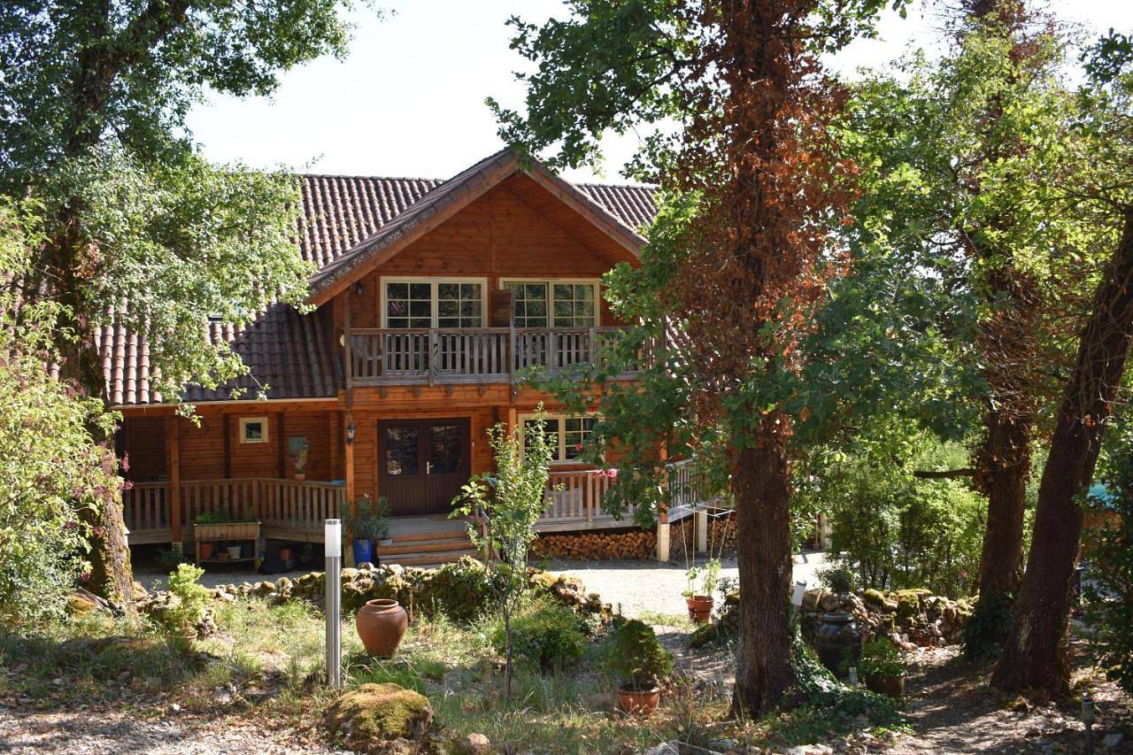 Trésor en Bois Chambres d'Hôtes in Autoire, Lot