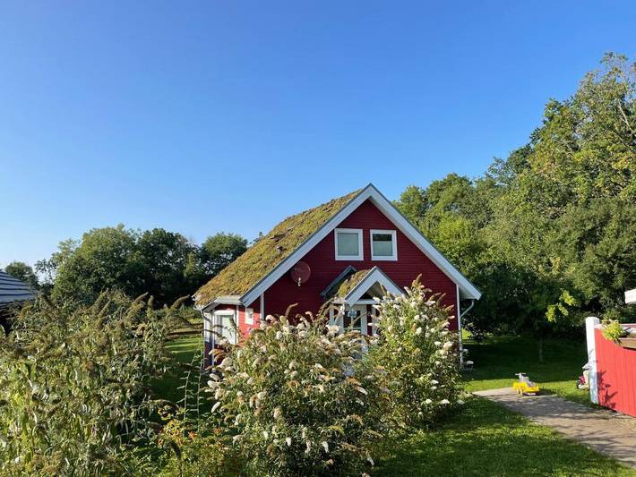 Ferienhaus für 5 Personen, mit Balkon und Terrasse sowie Garten in Groß Nemerow - 2