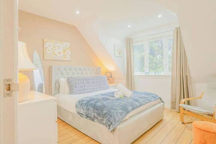 Family Fun Home: Hot Tub, Arcade, Game Room | 6Br in Cardiff, Cardiff und Umgebung