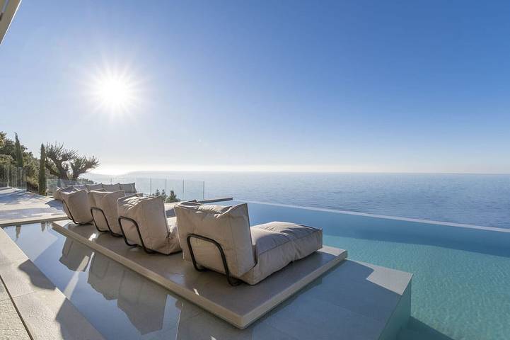 Villa for 8 people in Agios Nikitas