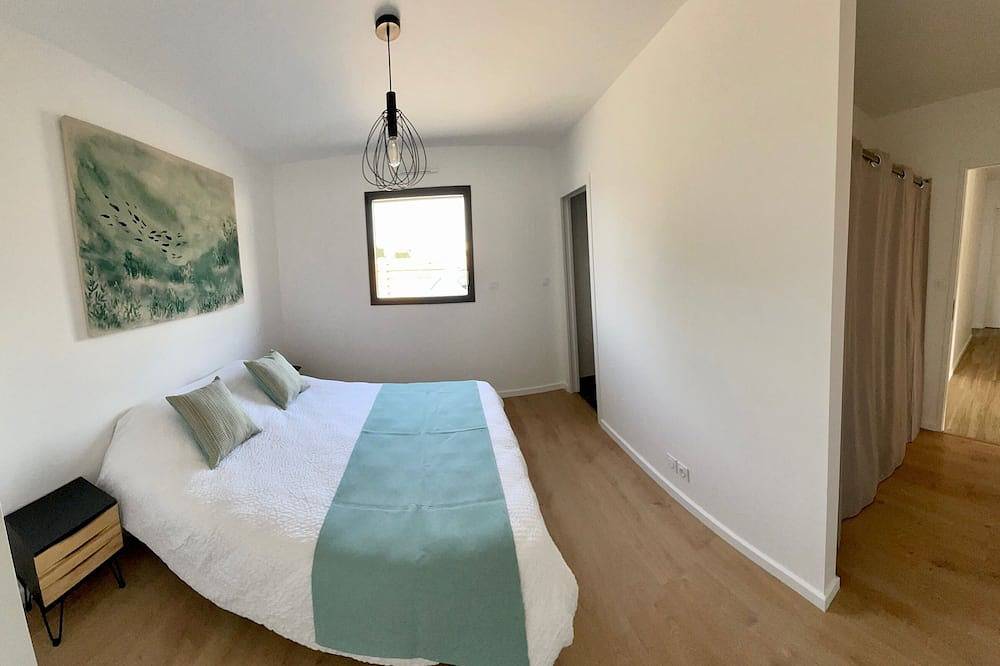 La Cabane du Billou, Maison en Bois à 200 m D'une Plage de Sable fin in Le Dossen, Santec