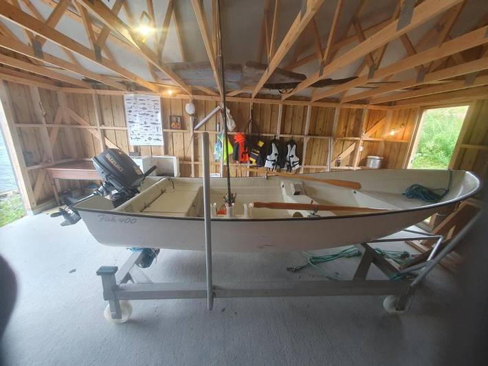 Ferienhaus für 4 Personen, mit Ausblick und Garten sowie Seeblick in Halsa
