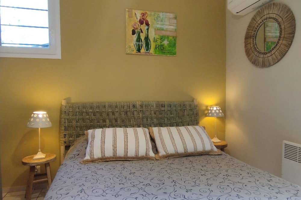 Onafhankelijk appartement met tuin, op 5 minuten van het strand van Bormes les Mimosas in Bormes-les-Mimosas, Nationaal park Port-Cros