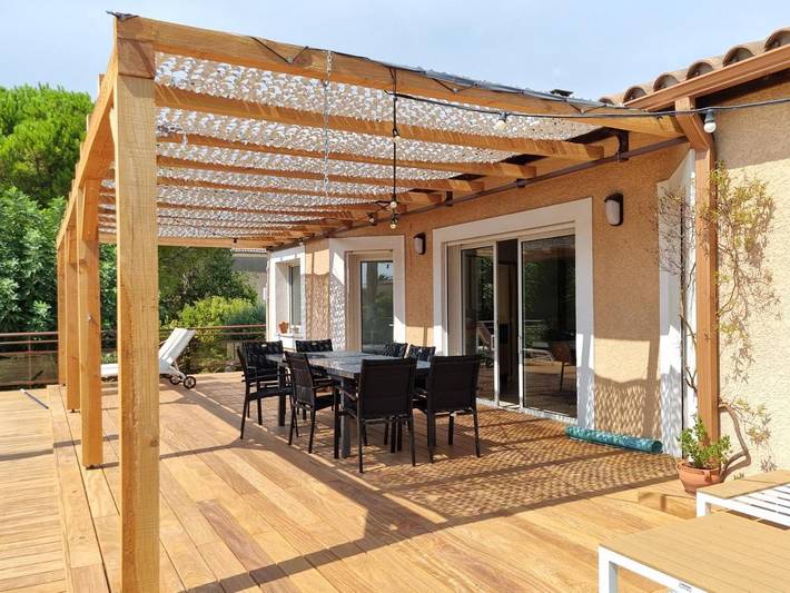 Location de vacances pour 6 personnes, avec piscine et jardin à Villeveyrac - 4