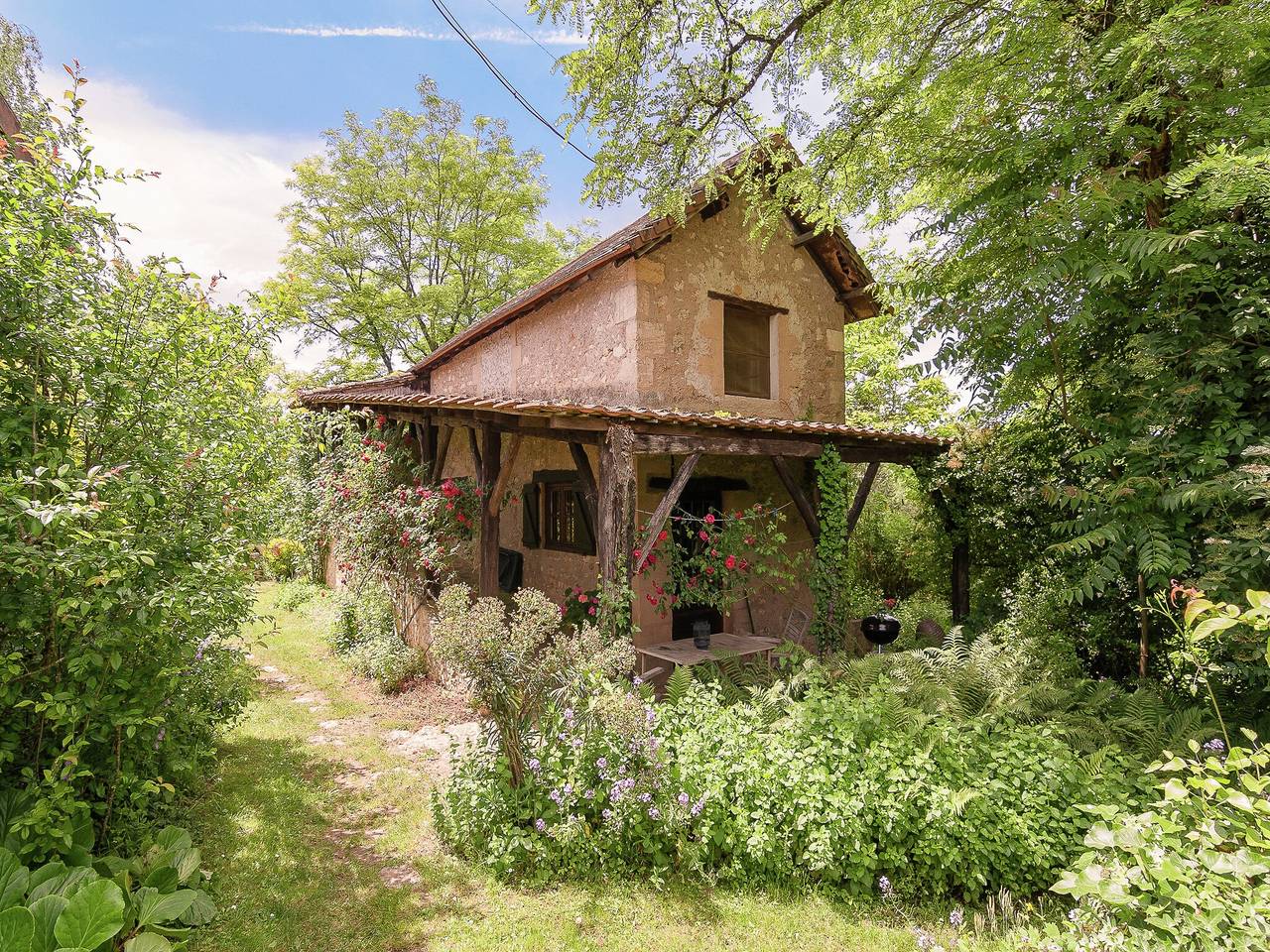 Cottage in Vézère Valley near Lascaux Caves in Les Eyzies, Périgord Noir