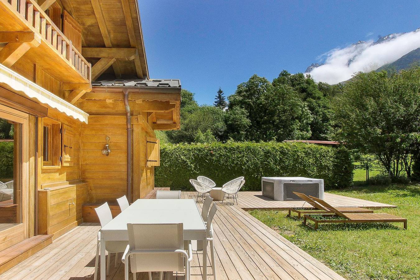 Chalet Bechar Le Magnifique- Garden - Sauna & Jacu in Les Houches, Massif du Mont-Blanc