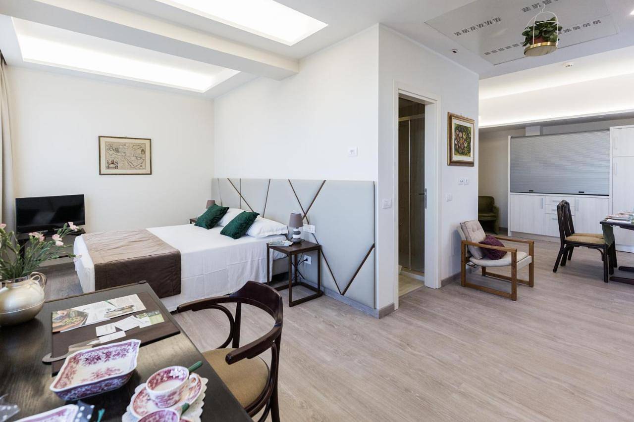 Studio Apartment in Grottaferrata, Castelli Romani