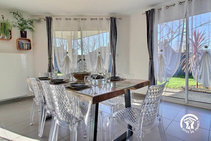 Gîte pour 6 personnes, avec sauna et jardin ainsi que jacuzzi et terrasse à Landévant - 2