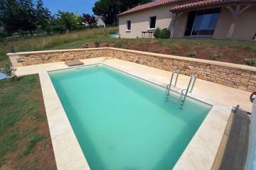 Gîte pour 6 personnes, avec terrasse et jardin à Meyrals