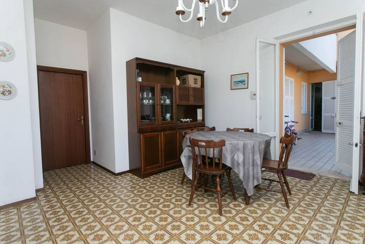 Appartamento intero, M121 - Marcelli, trilocale con terrazzo a 200 metri dal mare in Marcelli, Numana