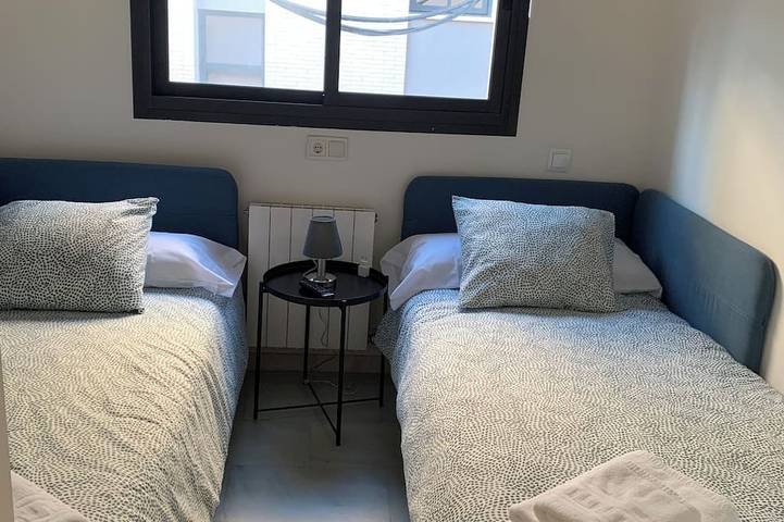 Appartement entier, Apartamento en Zona Centrica Badalona i 400m Playa Ideal Familias o Grupo Amigos in Badalona, Barcelonès