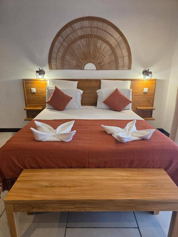 Hôtel pour 2 personnes, avec sauna et vue ainsi que jardin et piscine dans La Mare à Joncs - 3