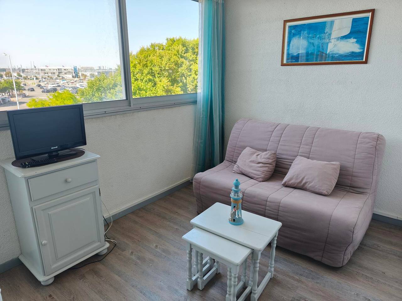 Studio entier, Studio cosy à La Rochelle avec balcon et parking privé in La Rochelle, Région de La Rochelle