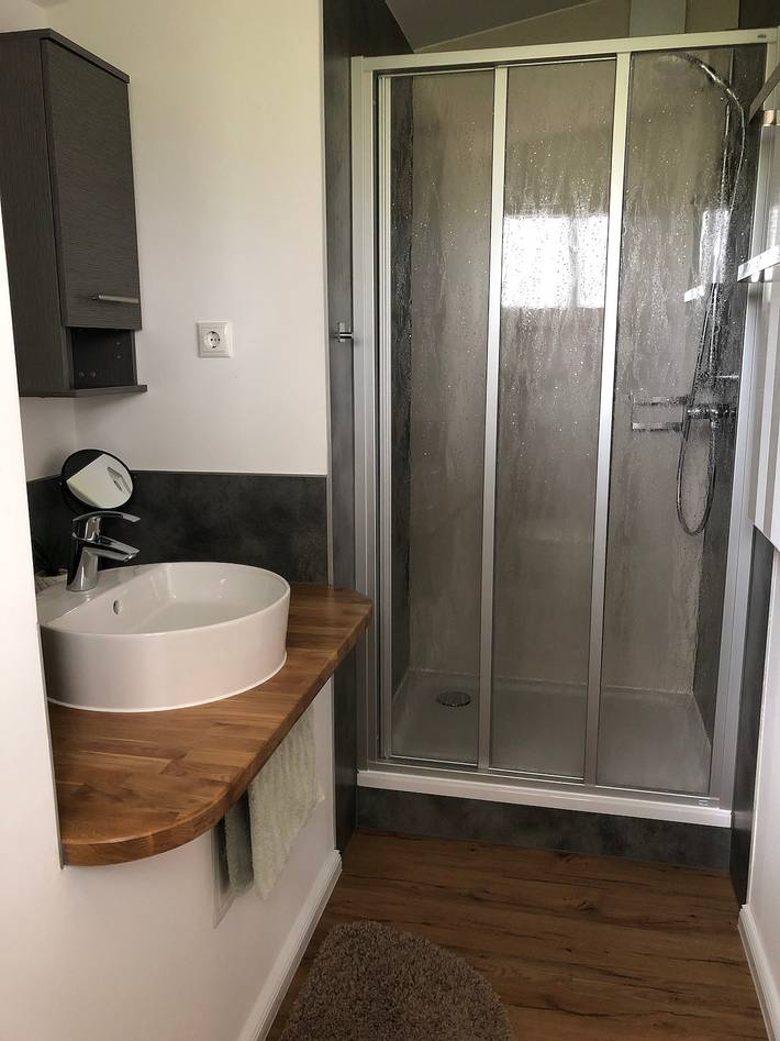 Wohnwagen für 4 Personen, mit Terrasse und Garten in Soltau - 4