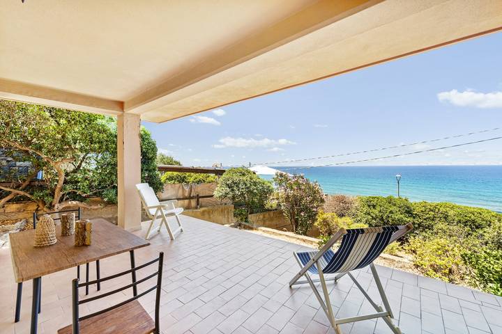 Casa sulla spiaggia per 5 persone, con Giardino in Sud Sardegna