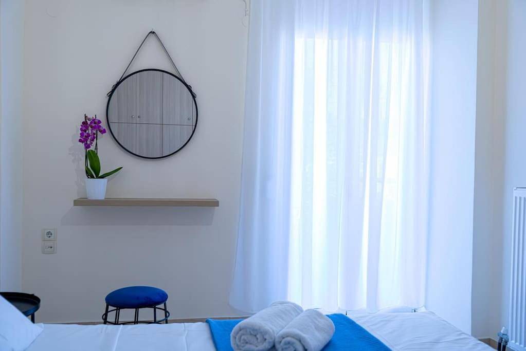 Appartement entier, Bright Apt Close to the Beach in Région d'Iraklio-Héraklion