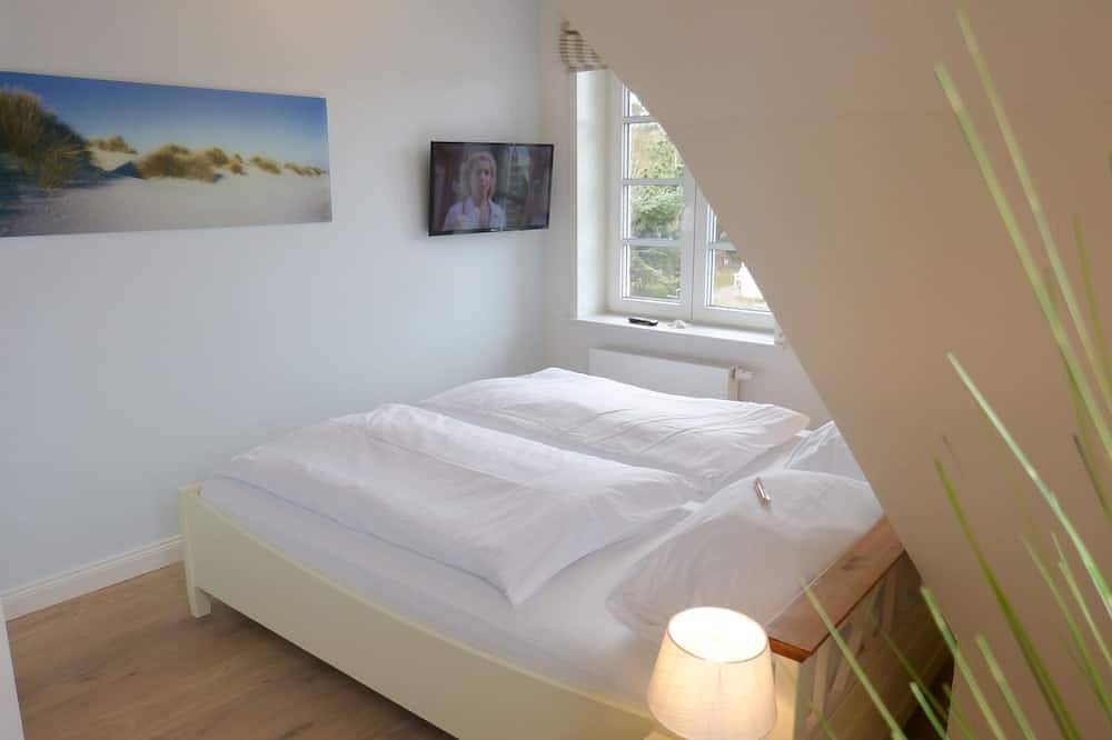 Heidehüs Friesenhaushälfte Seestern: Sauna, Wlan & Garten bei Nebel auf Föhr in Nebel, Amrum