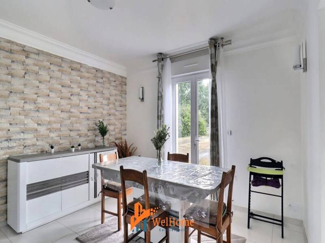 Appartement entier, Maison près de Tours avec grand jardin in La Riche, Région de Tours