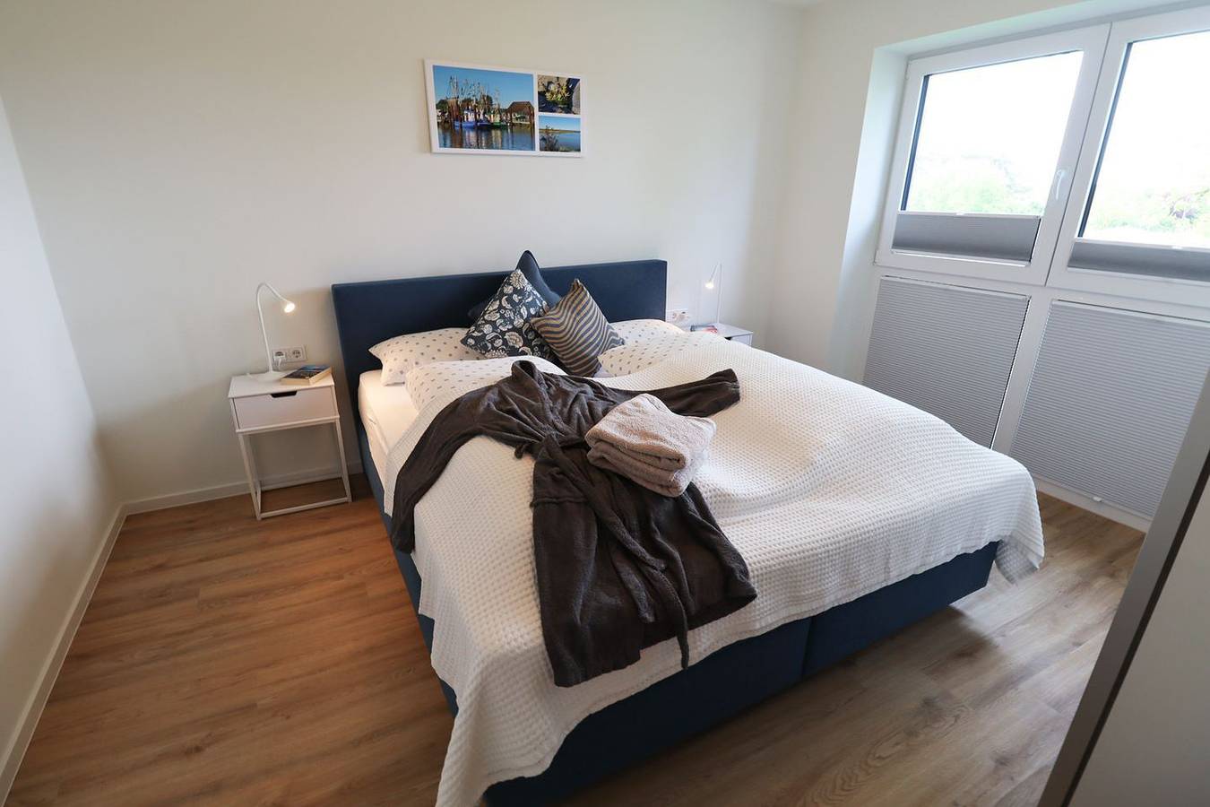 Ganze Wohnung, Küstenglück Tossens – Komfort am Meer. Balkon. Strandnah. in Tossens, Butjadingen