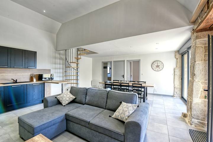 Location de vacances pour 8 personnes, avec terrasse et jardin dans Parc Naturel Régional de Millevaches en Limousin - 2