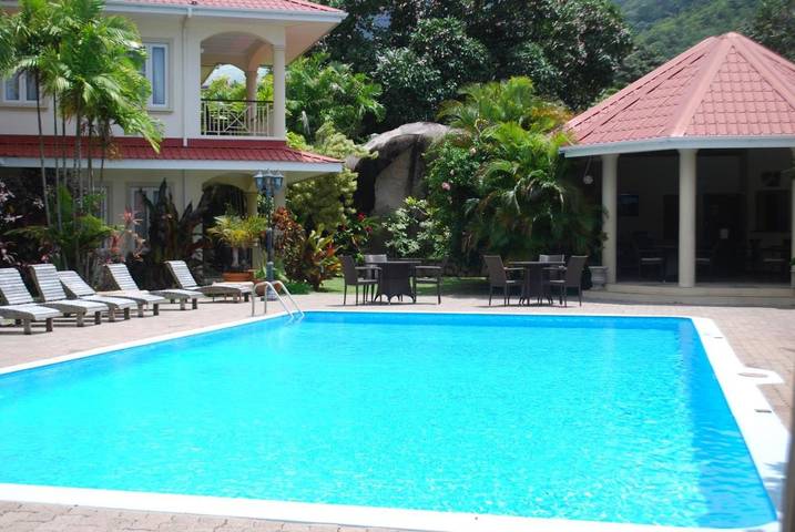 Chambre d’hôte pour 2 personnes, avec jardin ainsi que piscine et vue aux Seychelles - 4