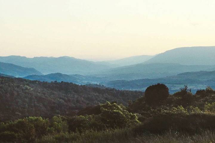 Location de vacances pour 5 personnes, avec terrasse à Carlencas-et-Levas
