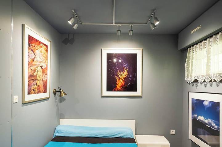 Appartement entier, Appartement avec une piscine et une vue magnifique sur mer, ville et montagne. in Nice, Côte méditerranéenne (France)