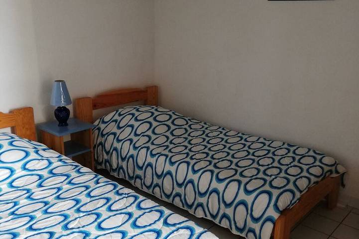 Villa pour 5 personnes, avec piscine ainsi que terrasse et jardin dans Biscarrosse Plage - 3