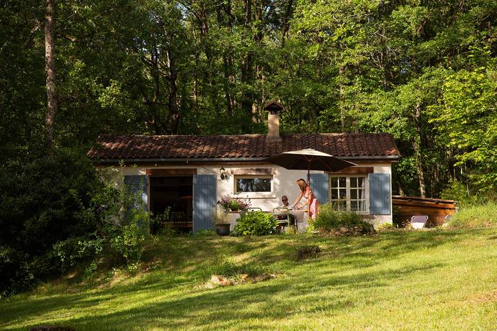 Gîte pour 4 personnes, avec piscine, adapté aux familles