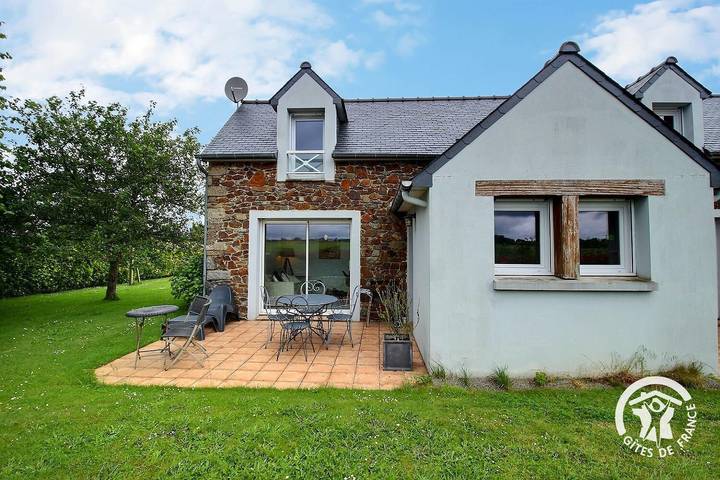 Gîte pour 2 personnes, avec piscine et jardin à Pordic - 3
