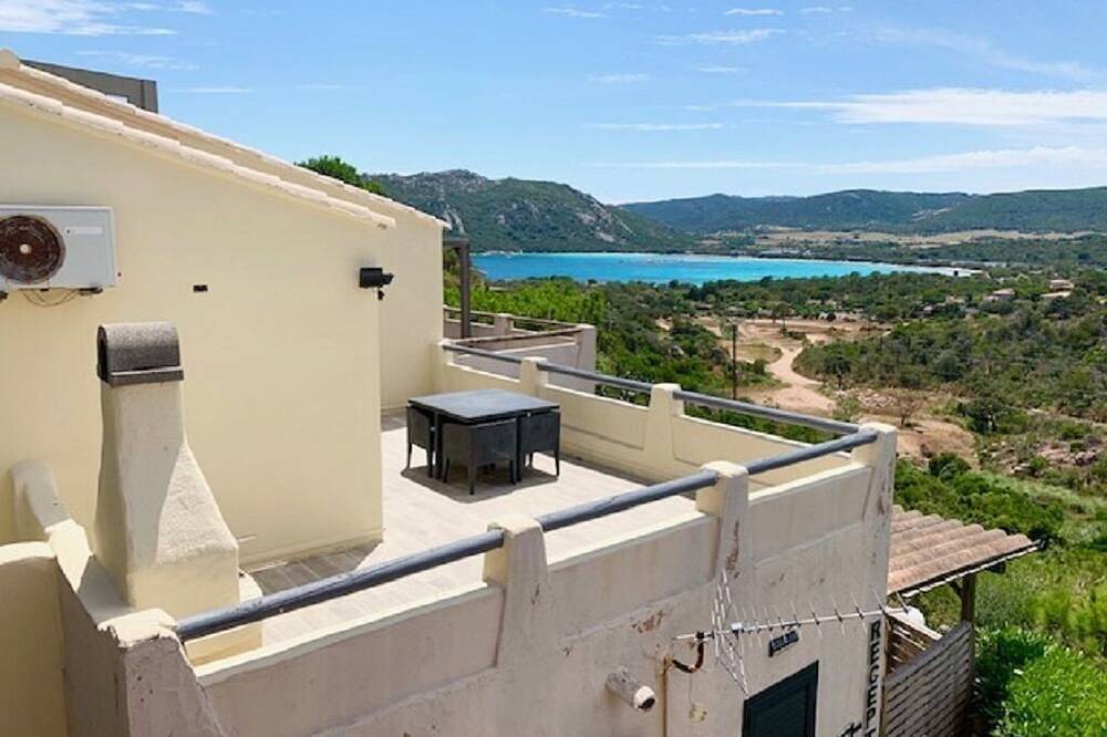 Mini villa F2 tt amueblada 42m2 vista mar santa giulia in Santa Giulia, Porto Vecchio