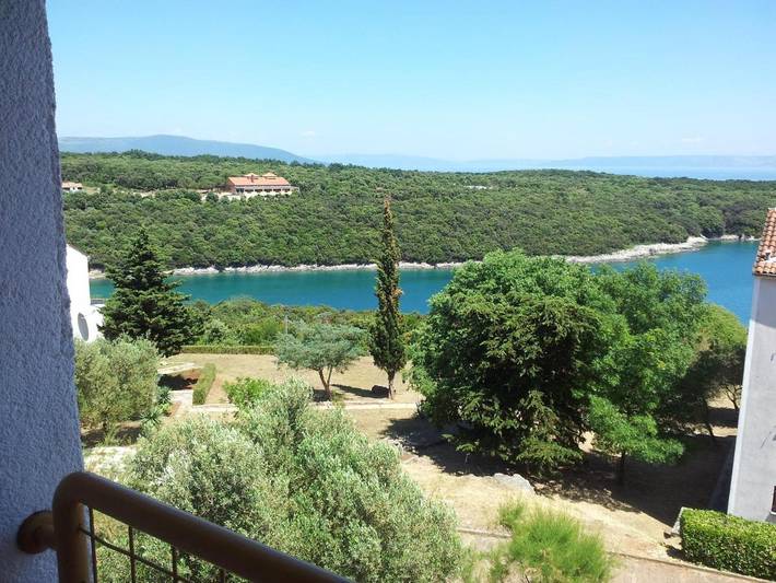 Ferienwohnung für 5 Personen, mit Ausblick und Terrasse in Duga Uvala