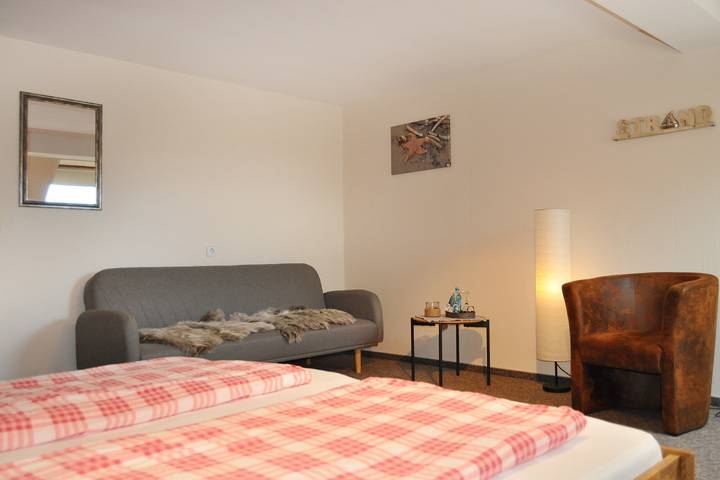 Hotel-Restaurant Käpt´n Pupkes - Dz Zimmer 2 in Wangerland, Südliche Nordseeküste