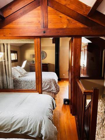 Maison de campagne pour 6 personnes, avec terrasse et vue à Llo