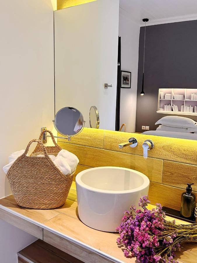 Deluxe Double Room with Balcony in Hydra