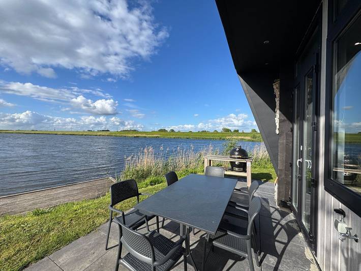 Ferienhaus für 6 Personen, mit Garten und Seeblick in den Niederlande