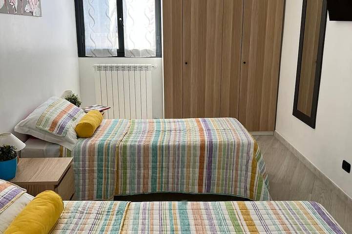 Ganze Wohnung, Bnbook Villafranca Trilocale 3 camere 2 bagni stazione Rho in Rho, Mailand Provinz
