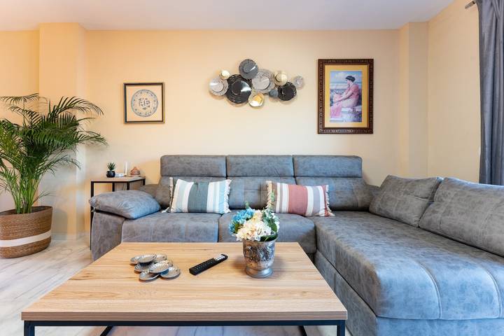 Ganze Wohnung, Ferienwohnung 'Reserva Marbella' mit Gemeinschaftspool, Wlan und Klimaanlage in Hacienda Las Chapas, Marbella