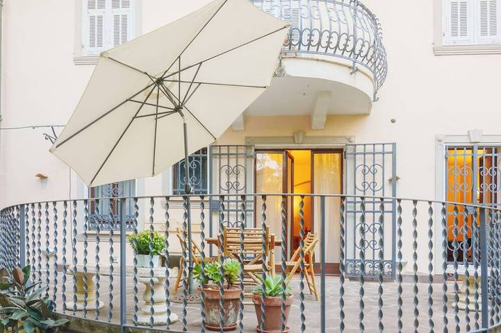 Ferienhaus für 8 Personen, mit Garten und Balkon in Bordighera
