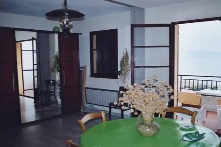 Ganze Wohnung, Wie ein Balkon auf der ganzen Klippe von Aajccio, Winter und Sommer! in Ajaccio, Golfe D'Ajaccio