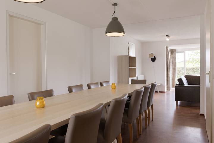 Ferienhaus für 14 Personen, mit Balkon und Sauna in Bruinisse - 2